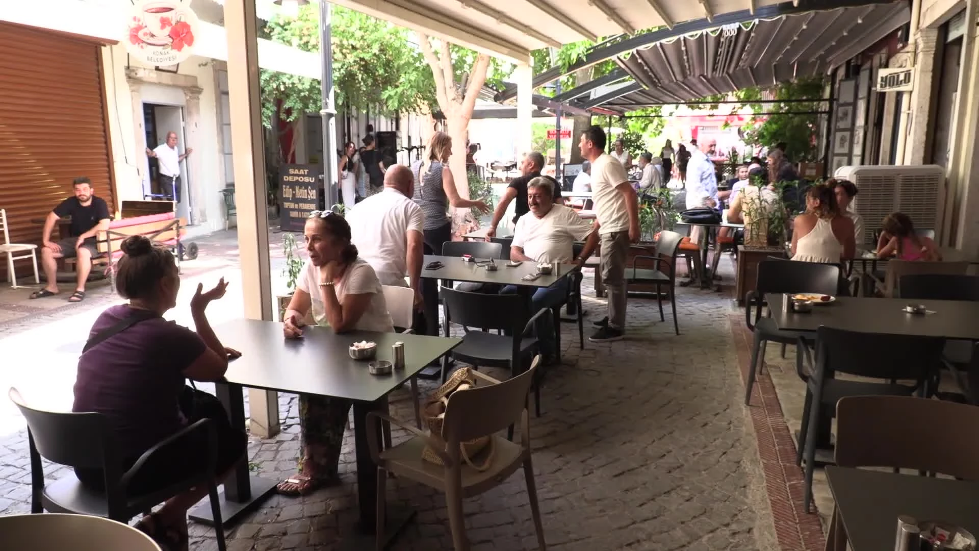 Mutluluk Kahvesi Kemeraltı